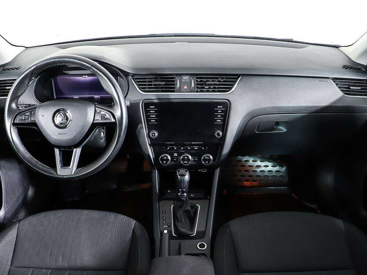 Купить Шкода Октавия, 2018, 149 619 км.. Фото: #11