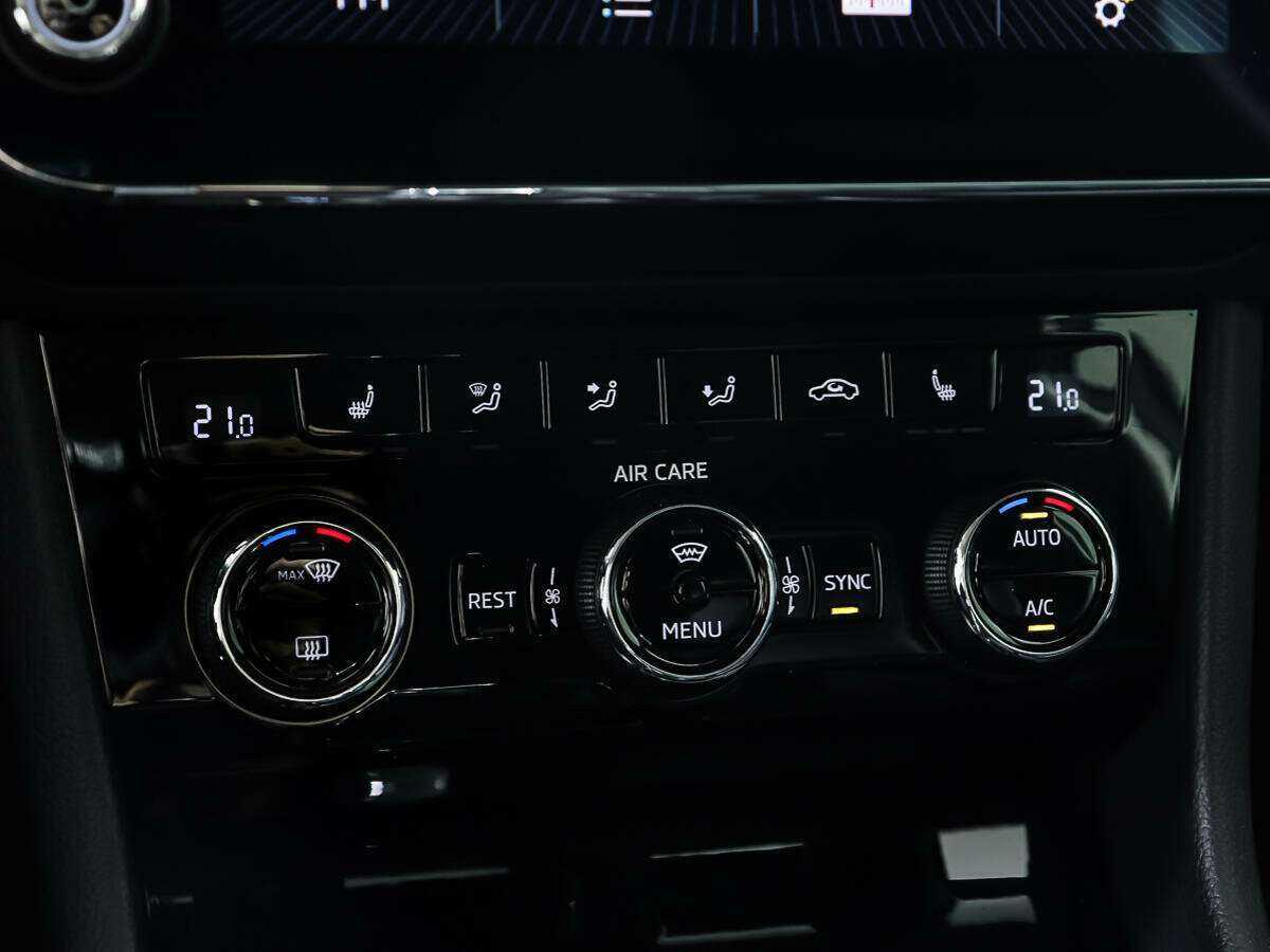 Купить Skoda Superb, 2017, 79 408 км.. Фото: #17