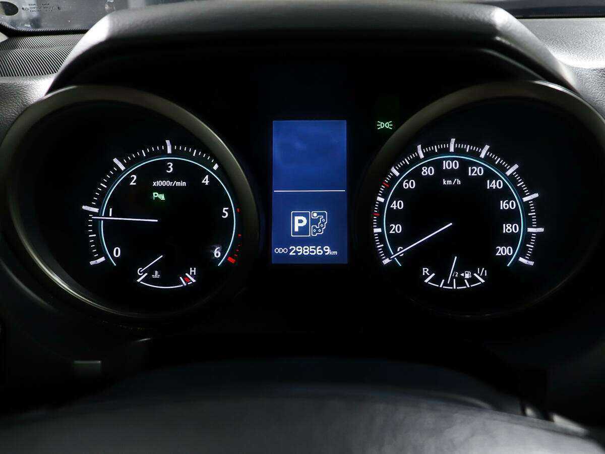 Купить Toyota Land Cruiser Prado, 2012, 298 568 км.. Фото: #13
