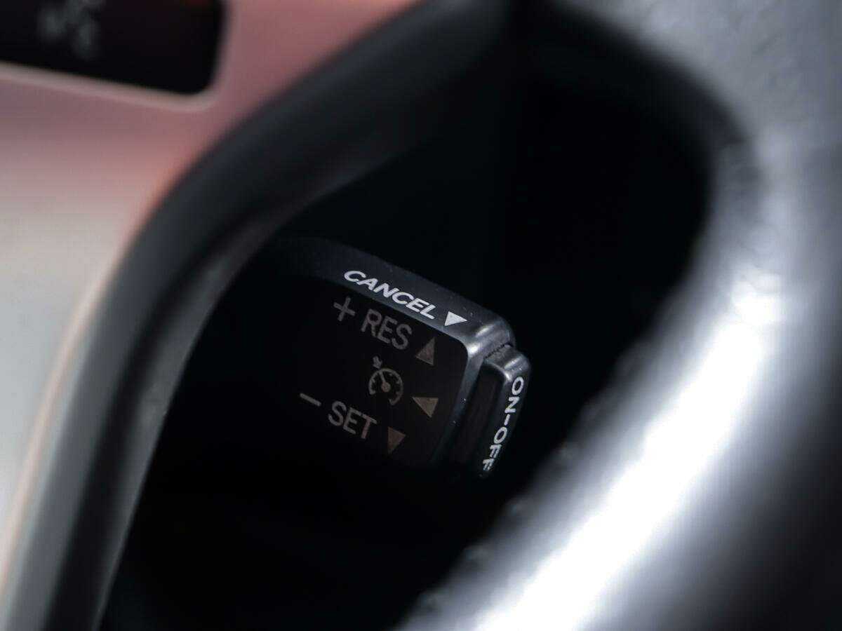 Купить Toyota Land Cruiser Prado, 2012, 298 568 км.. Фото: #16