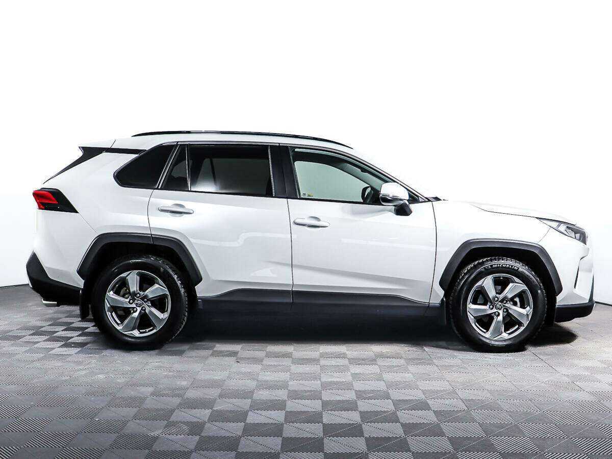 Купить Toyota RAV4, 2019, 27 479 км.. Фото: #3