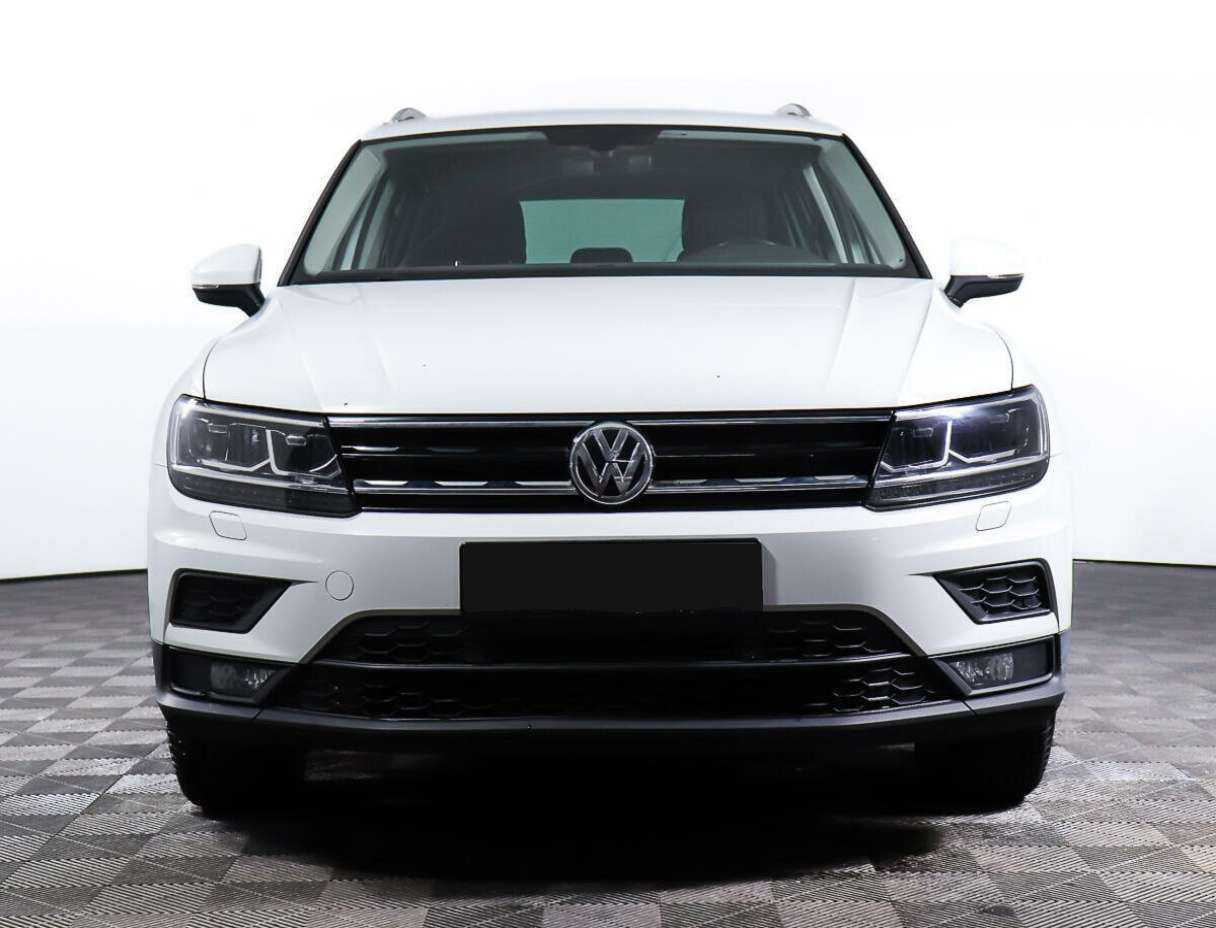 Купить Volkswagen Tiguan, 2018, 75 680 км.. Фото: #1