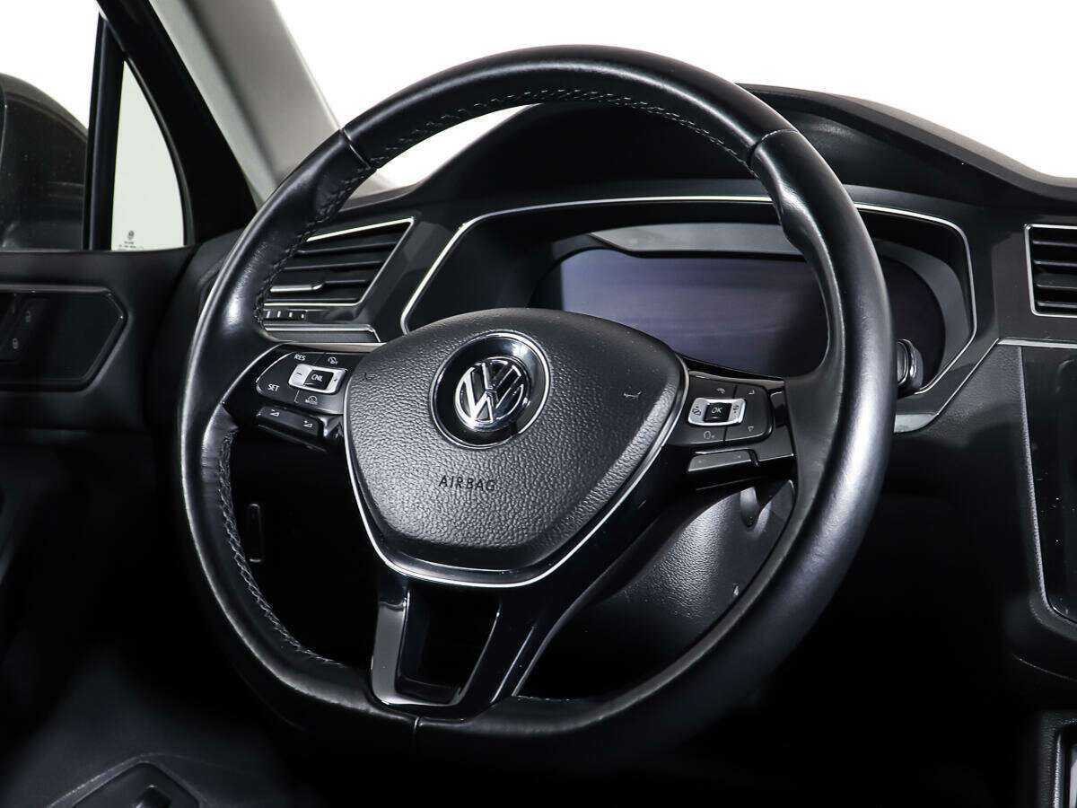 Купить Volkswagen Tiguan, 2018, 90 642 км.. Фото: #15