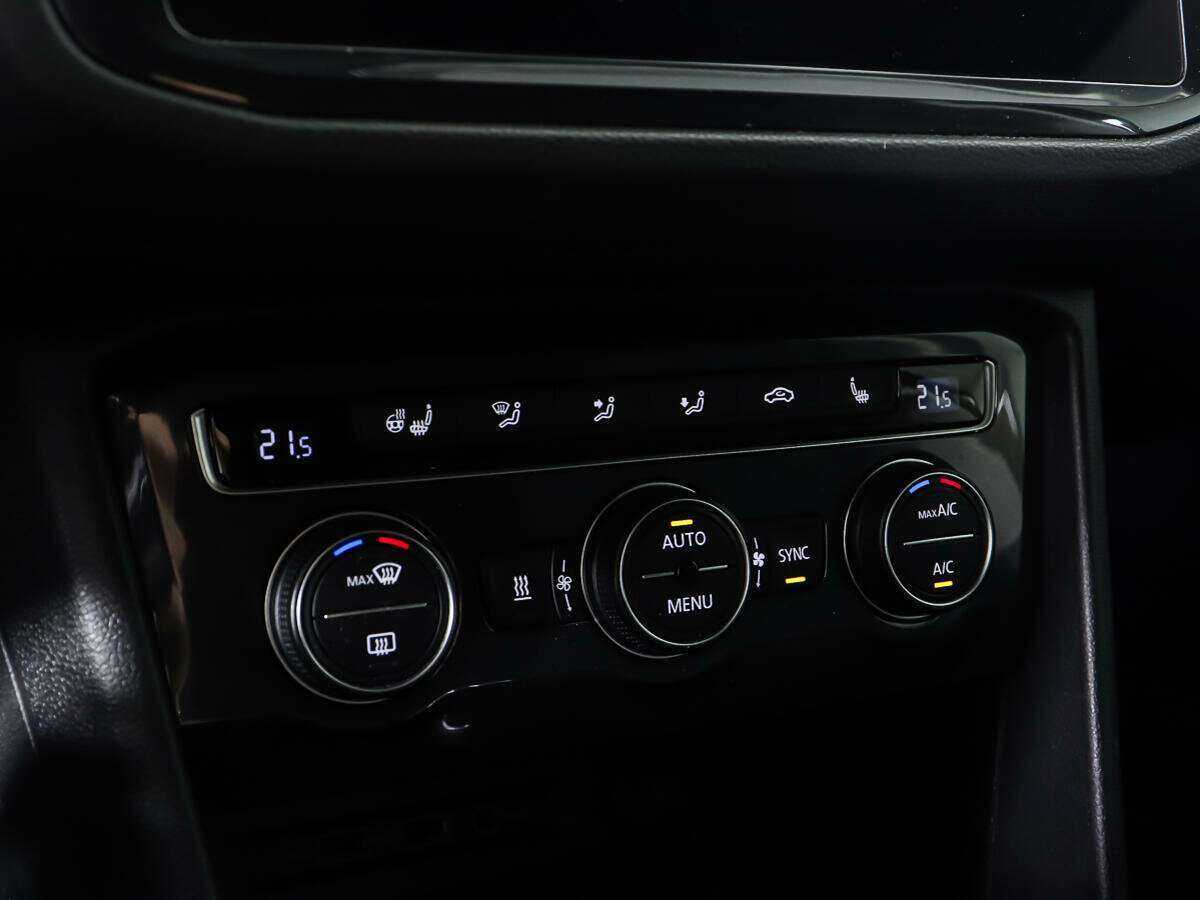 Купить Volkswagen Tiguan, 2018, 90 642 км.. Фото: #18