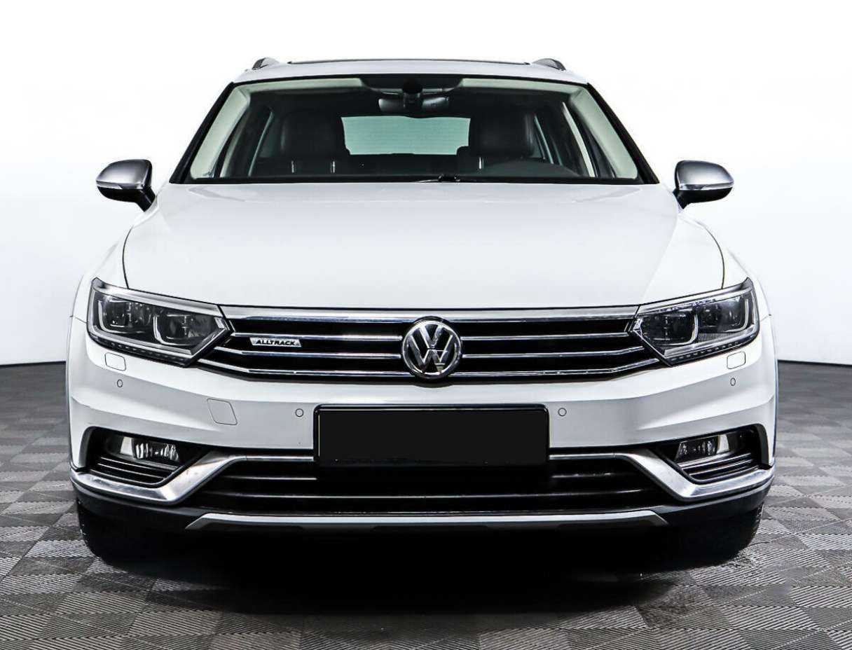 Купить Volkswagen Passat, 2018, 60 115 км.. Фото: #1