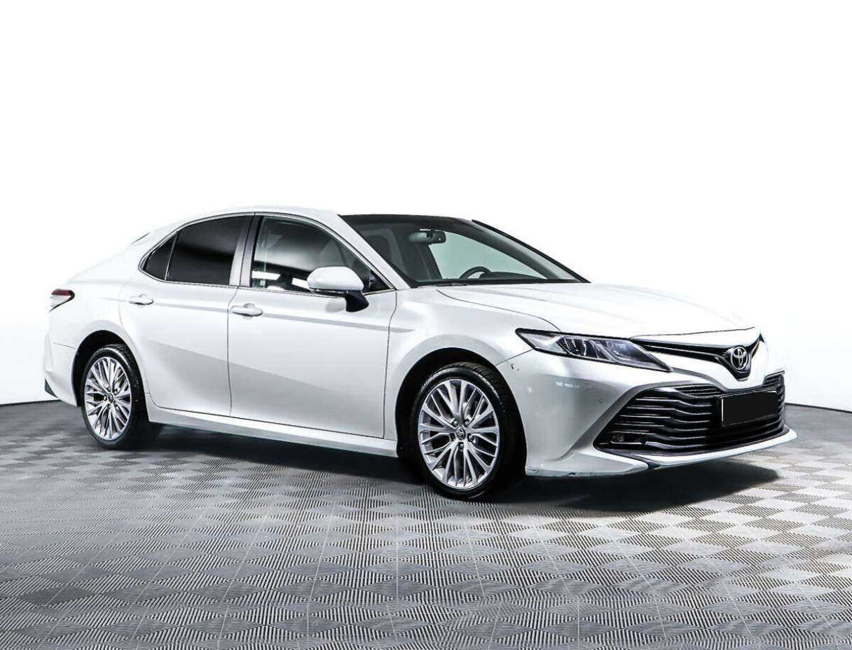 Купить Toyota Camry, 2020, 113 339 км.. Фото: #2