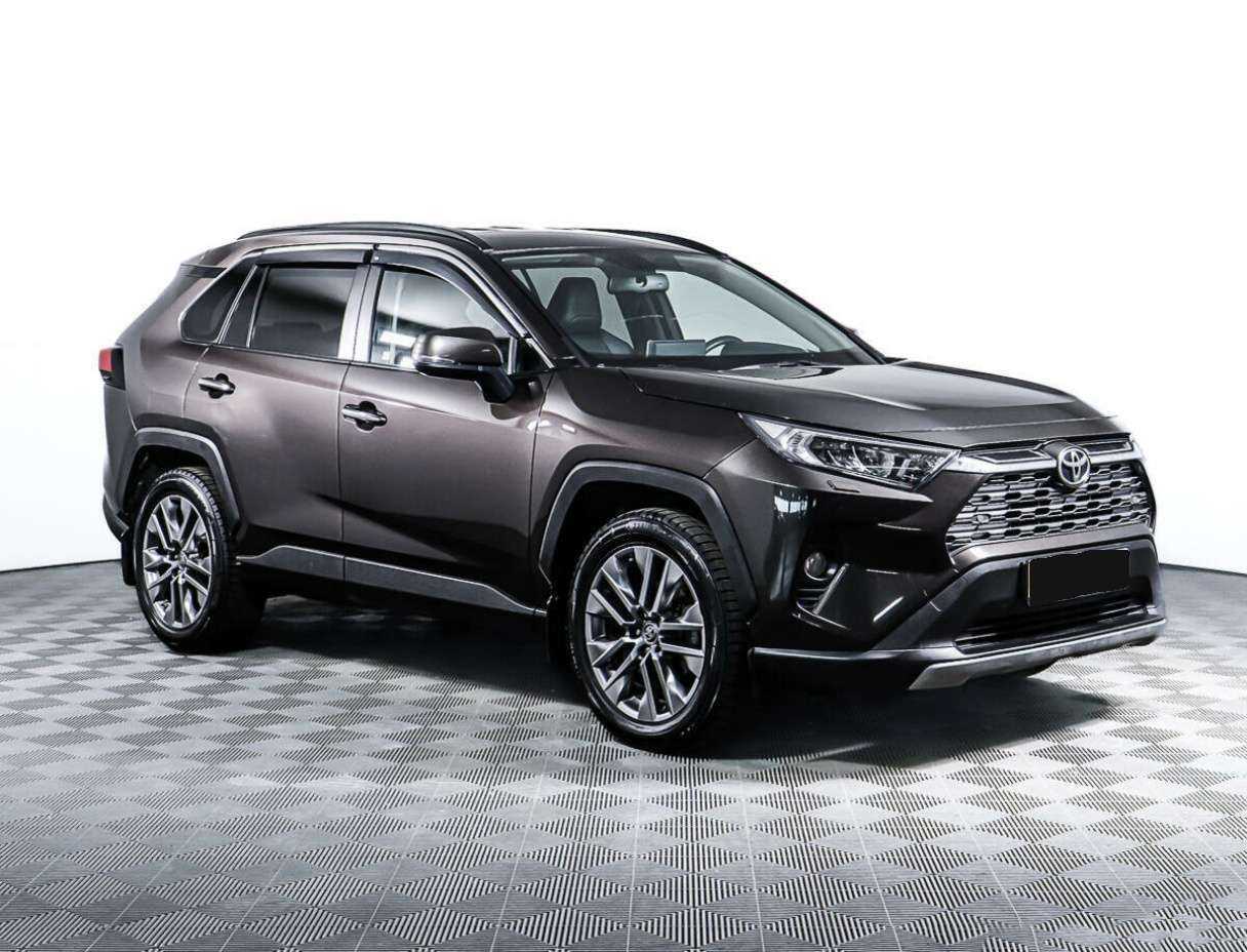 Купить Toyota RAV4, 2019, 40 690 км.. Фото: #2