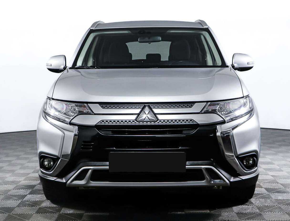 Купить Mitsubishi Outlander, 2019, 101 800 км.. Фото: #1