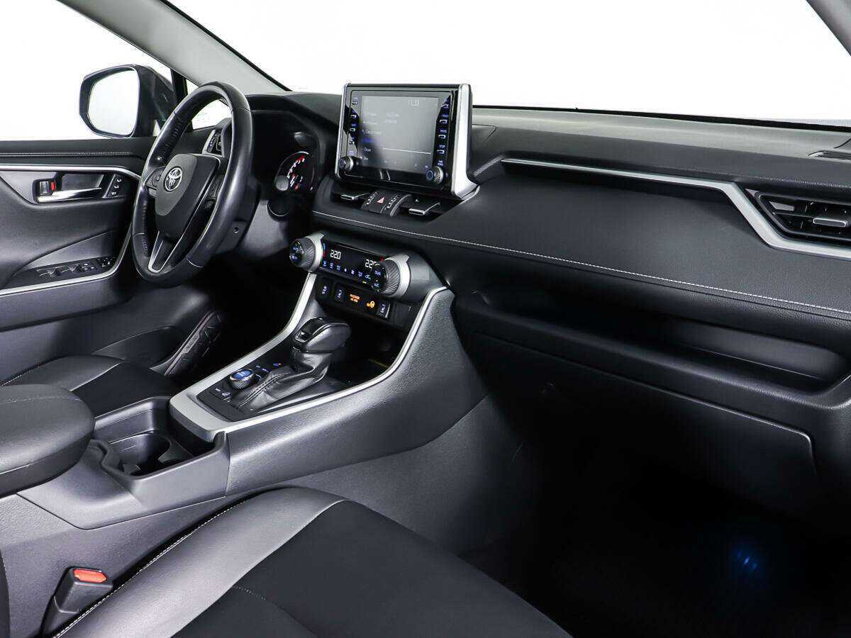Купить Toyota RAV4, 2019, 39 902 км.. Фото: #8