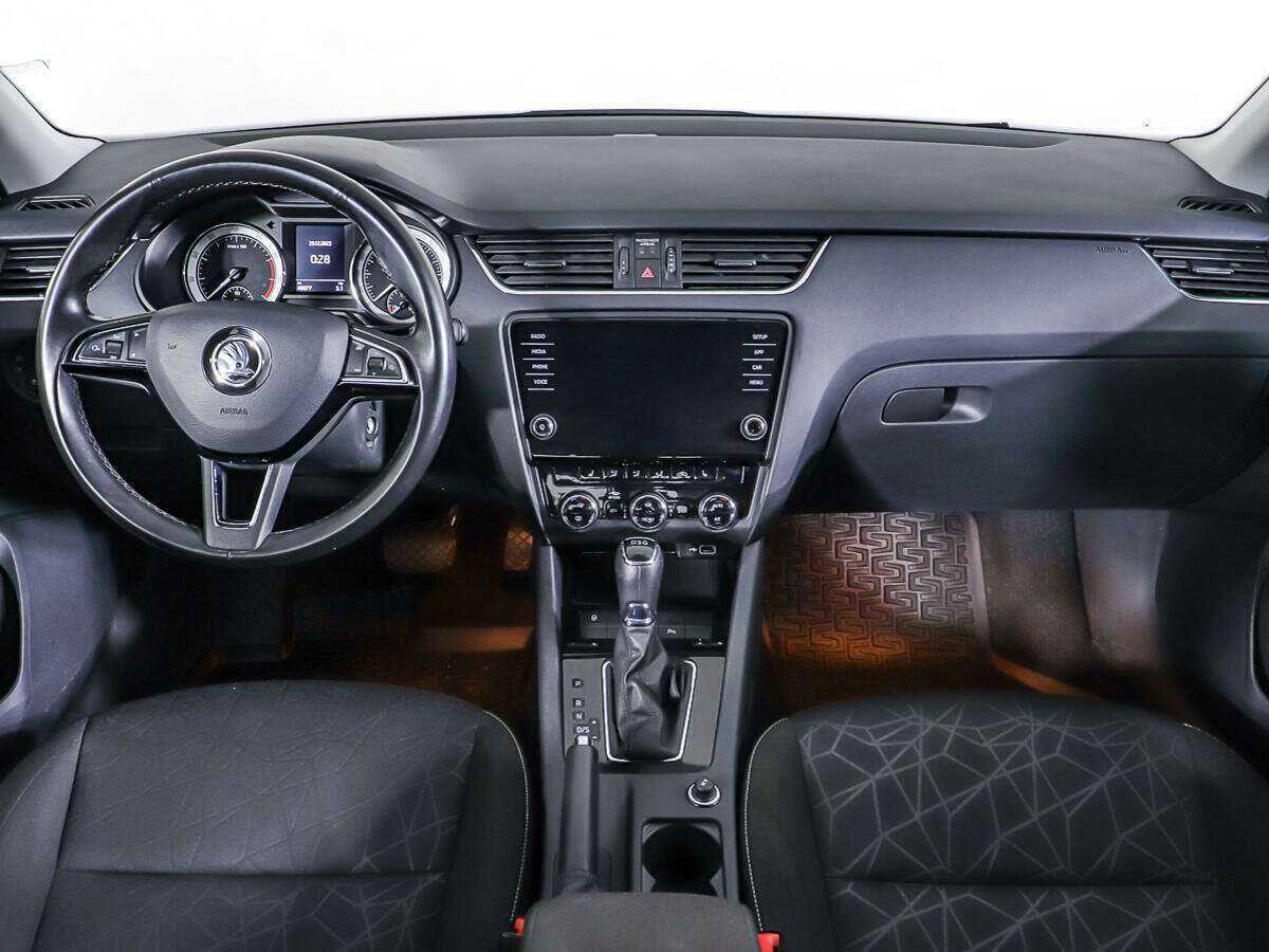 Купить Skoda Octavia, 2020, 49 874 км.. Фото: #9