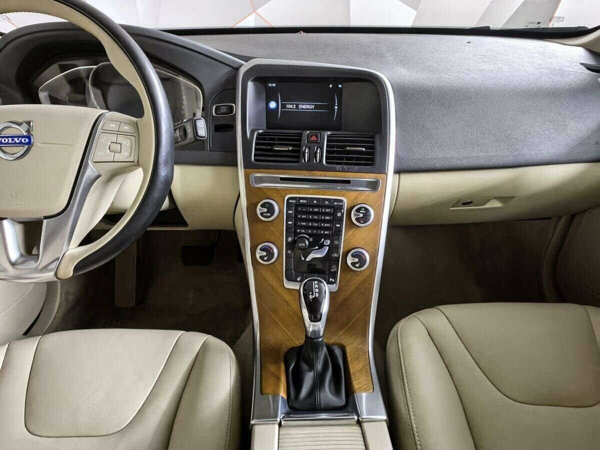 Купить Volvo XC60, 2015, 93 180 км.. Фото: #11