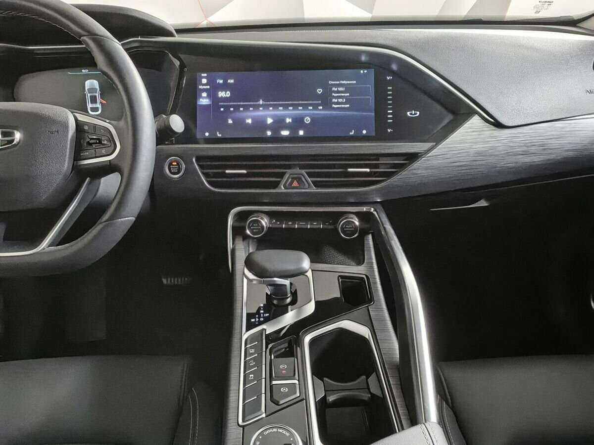 Купить Geely Tugella, 2022, 25 649 км.. Фото: #9