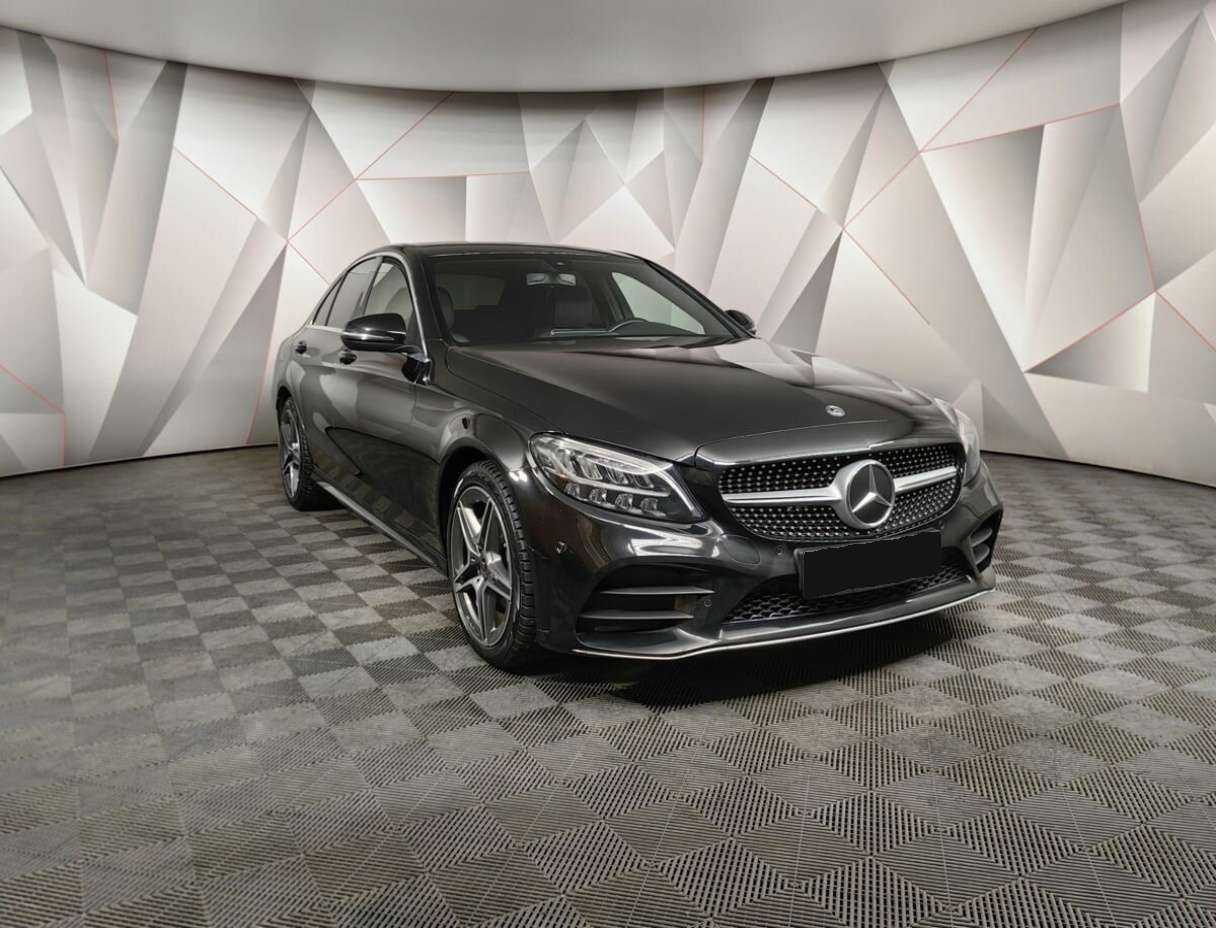 Купить Mercedes-Benz C-Класс, 2020, 65 114 км.. Фото: #2