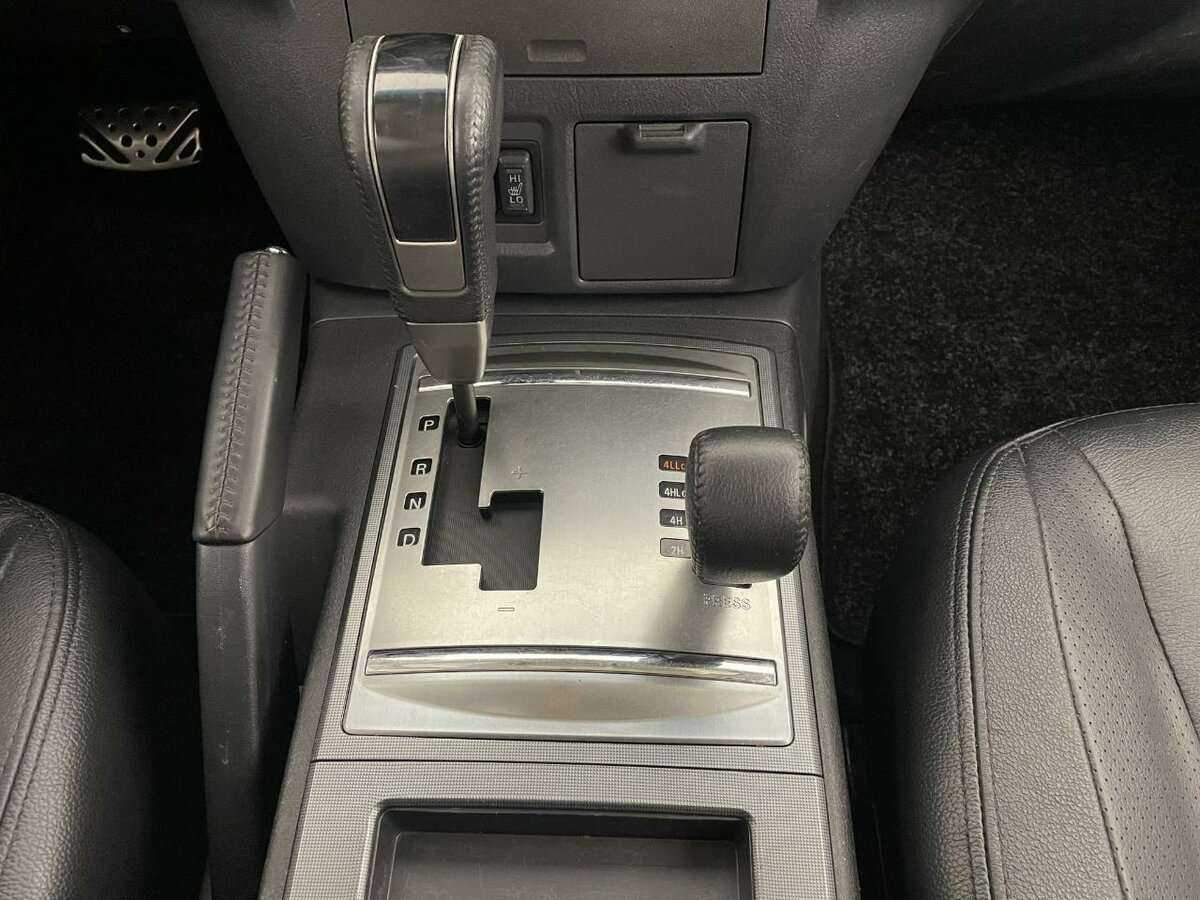 Купить Mitsubishi Pajero, 2012, 264 740 км.. Фото: #10