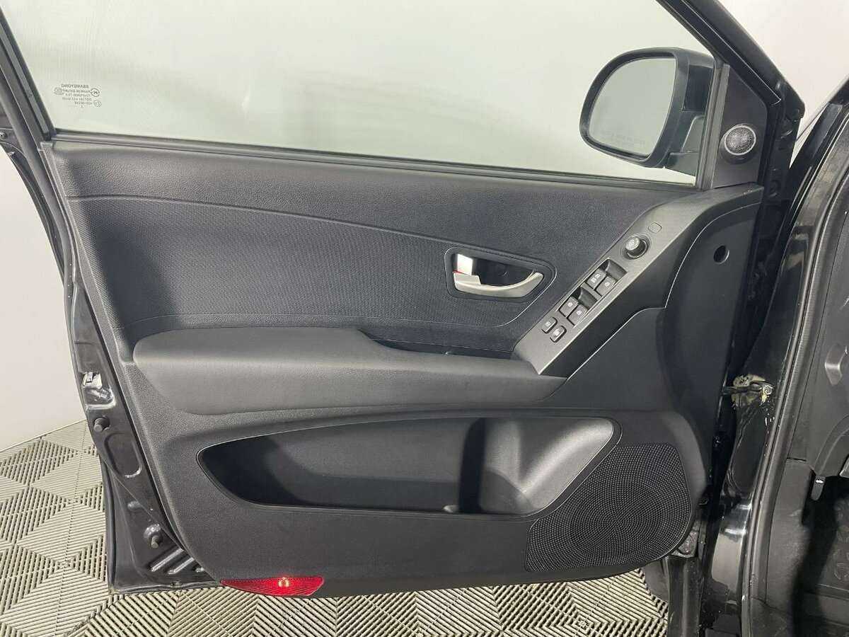 Купить Сан-Ён Актион, 2012, 151 150 км.. Фото: #7