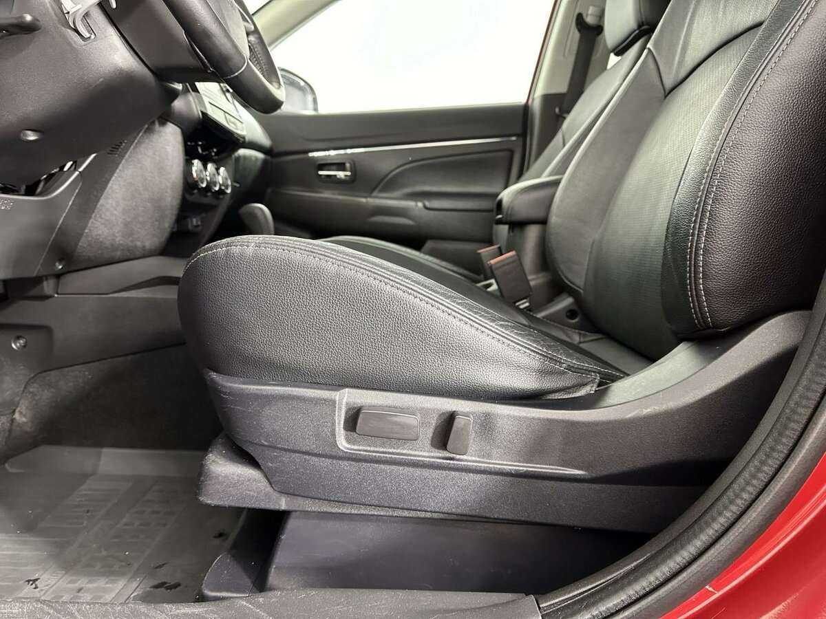 Купить Митсубиши АС-Икс, 2014, 112 380 км.. Фото: #9