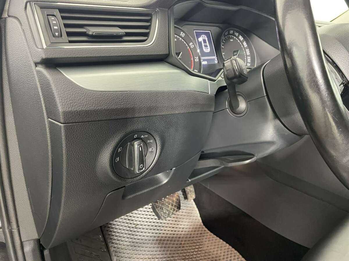 Купить Skoda Superb, 2018, 84 329 км.. Фото: #8