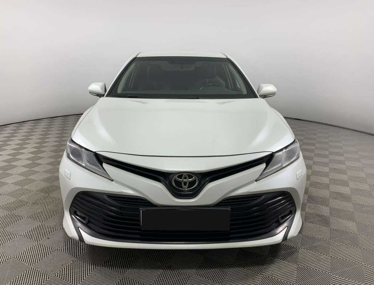 Купить Toyota Camry, 2020, 211 001 км.. Фото: #1