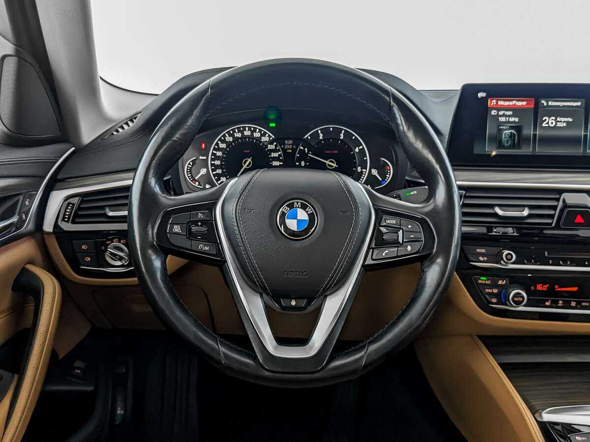 Купить BMW 5 серии, 2017, 72 392 км.. Фото: #15