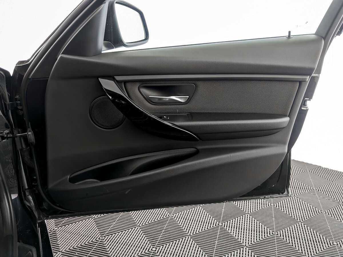 Купить BMW 3 серии, 2018, 126 815 км.. Фото: #19