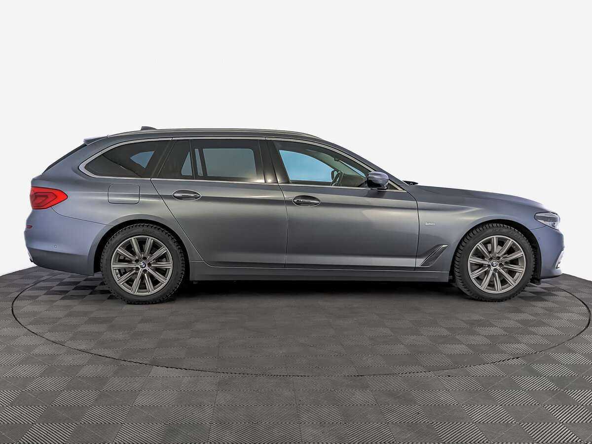 Купить BMW 5 серии, 2019, 156 275 км.. Фото: #3