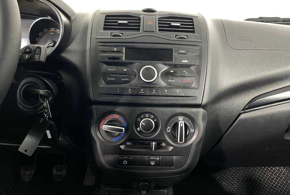 Купить Lada (ВАЗ) Granta, 2023, 9 001 км.. Фото: #11