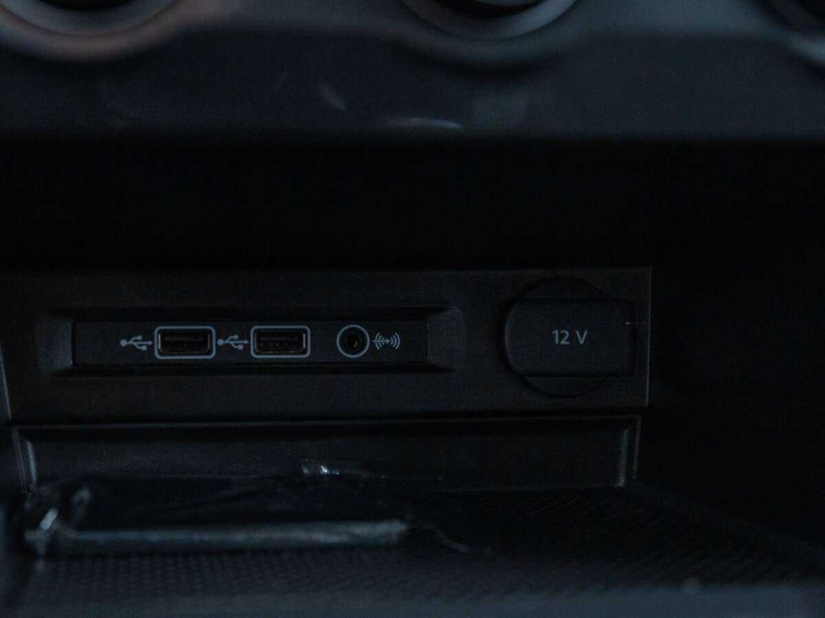 Купить Volkswagen Tiguan, 2020, 49 608 км.. Фото: #13