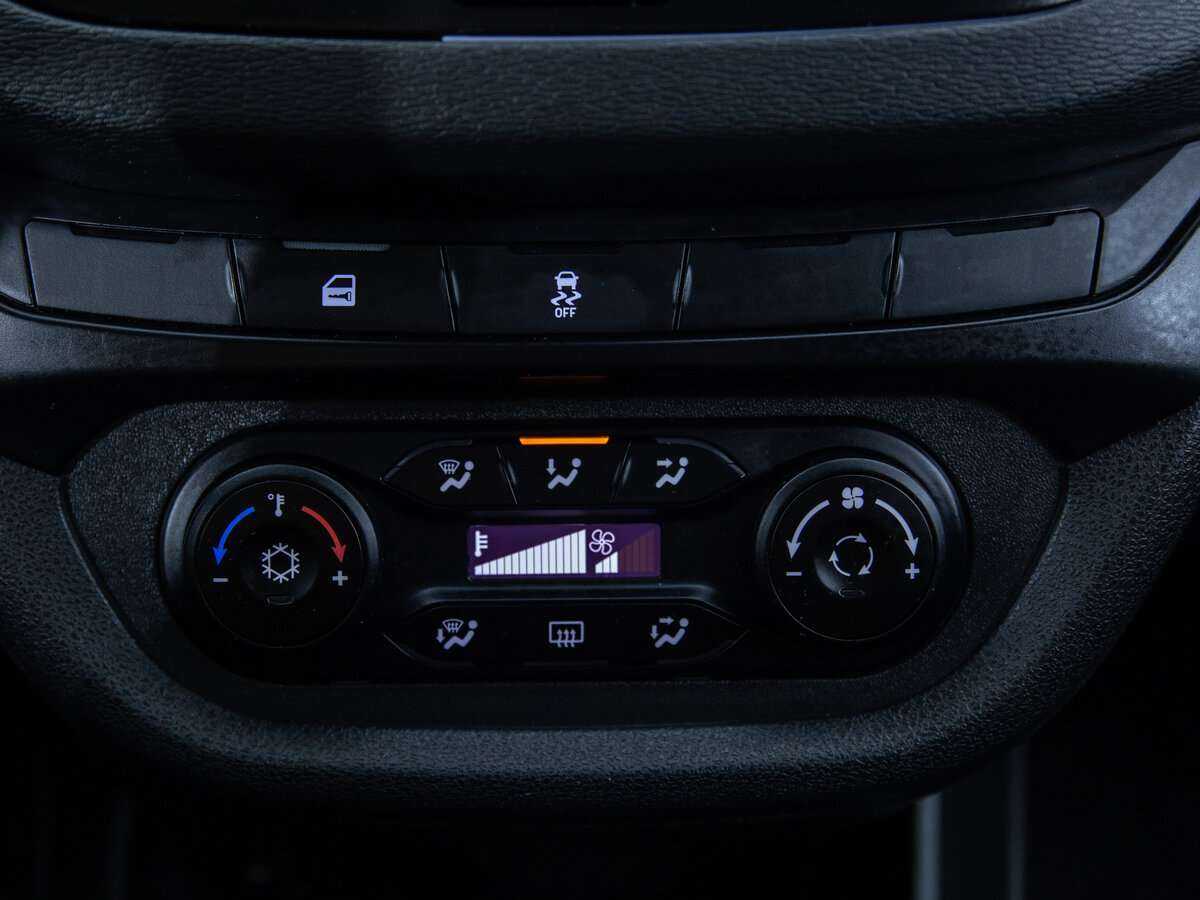 Купить Лада (ВАЗ) Веста, 2018, 109 089 км.. Фото: #16