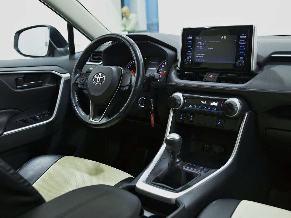 Купить Toyota RAV4, 2020, 45 768 км.. Фото: #5