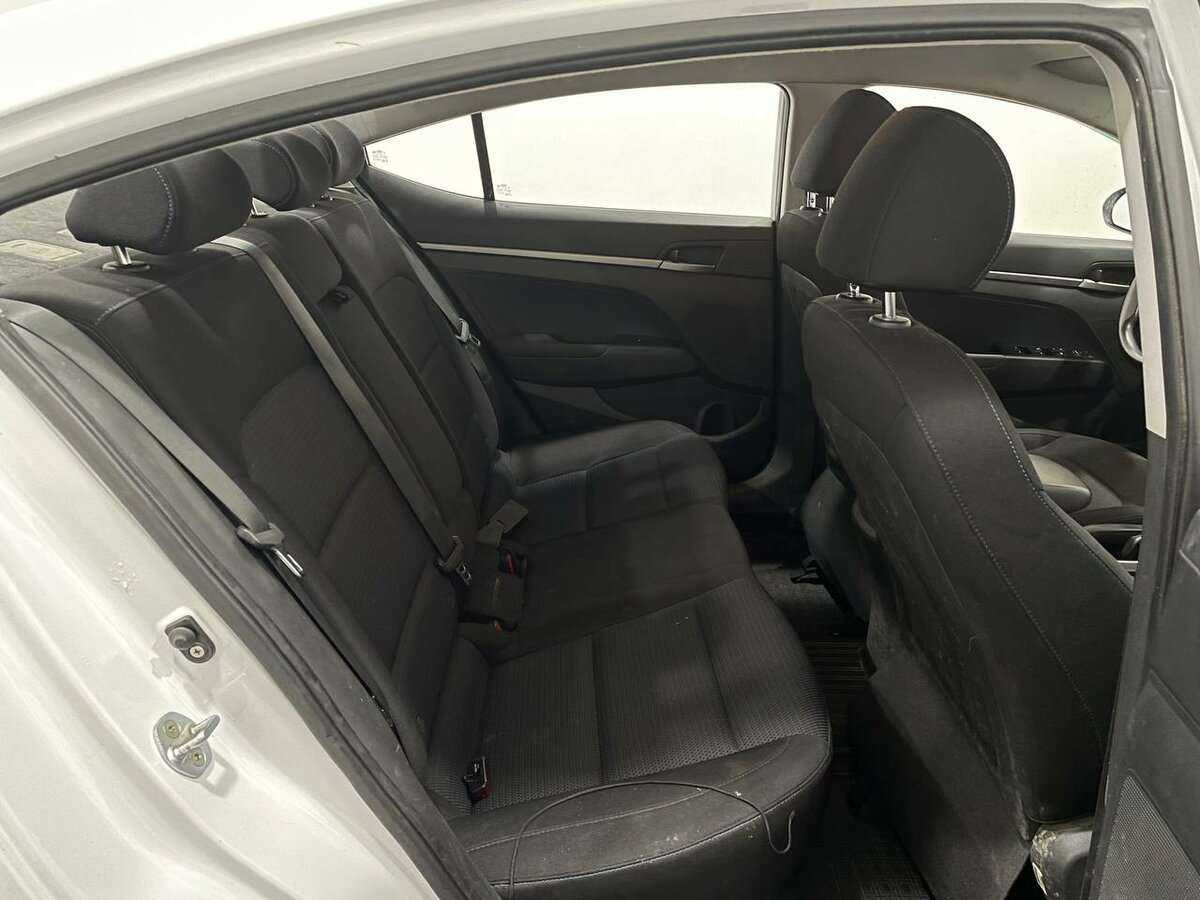 Купить Хендай Елантра, 2016, 137 993 км.. Фото: #4