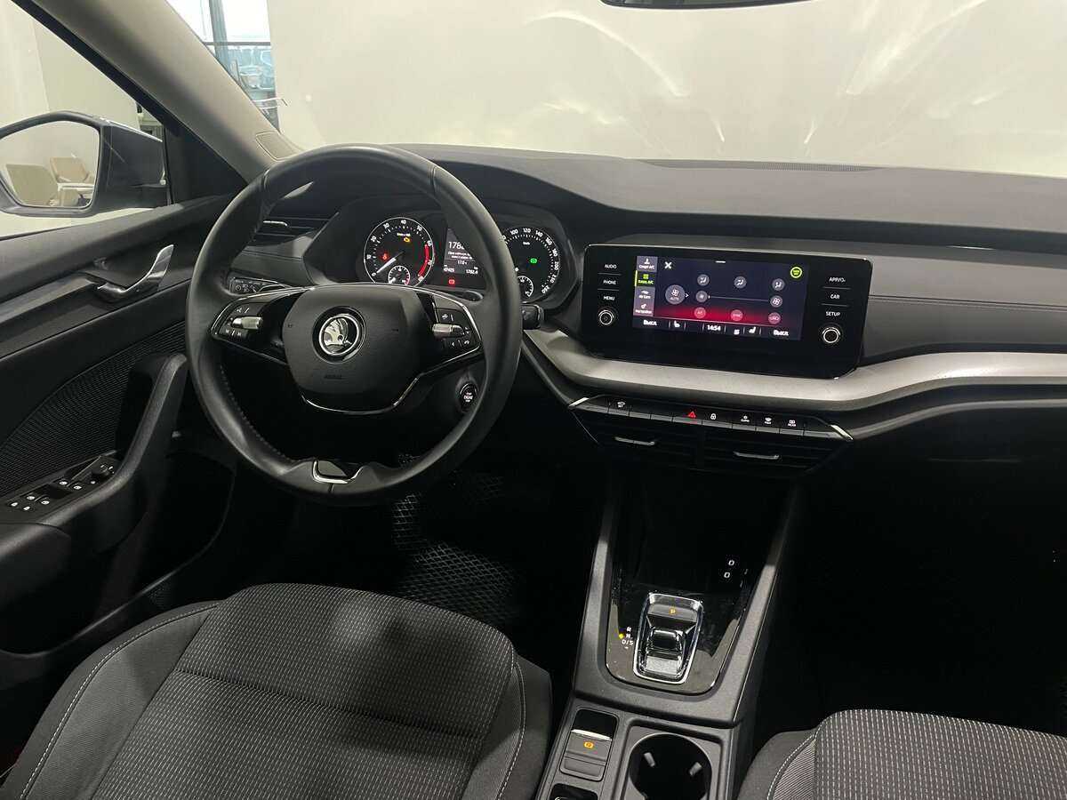 Купить Skoda Octavia, 2021, 47 425 км.. Фото: #4