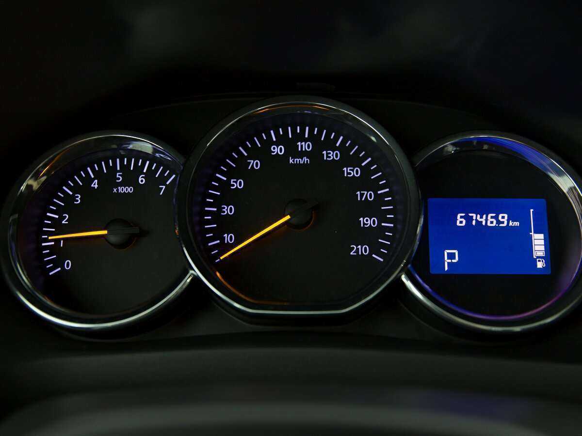 Купить Рено Логан, 2015, 61 049 км.. Фото: #10