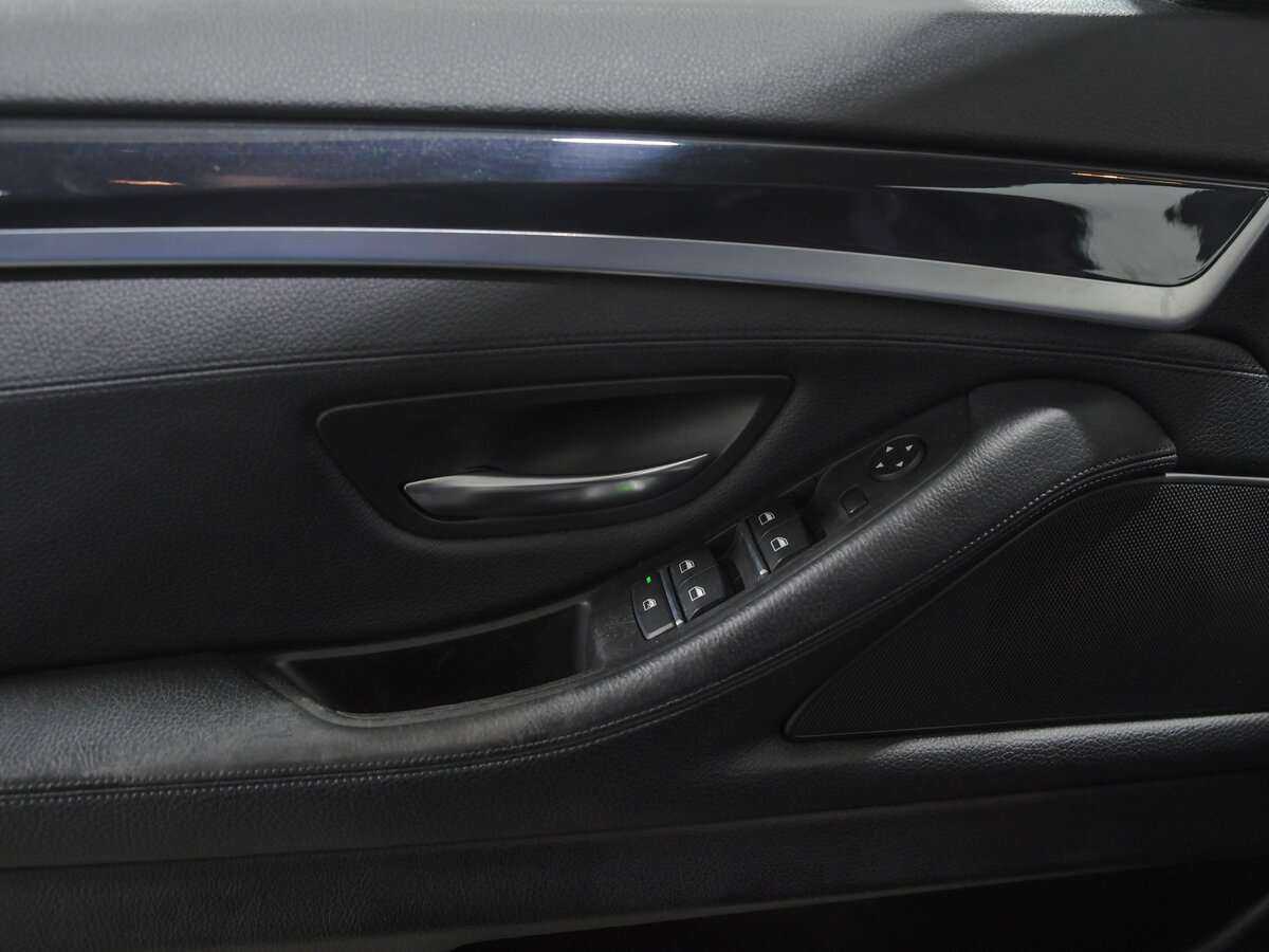 Купить BMW 5 серии, 2013, 198 837 км.. Фото: #10