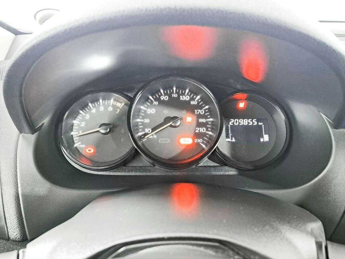 Купить Renault Fluence, 2012, 209 855 км.. Фото: #10