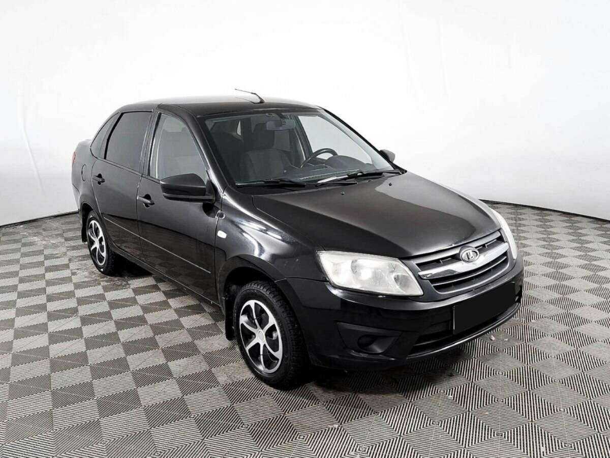 Купить Лада (ВАЗ) Гранта, 2017, 155 970 км.. Фото: #2