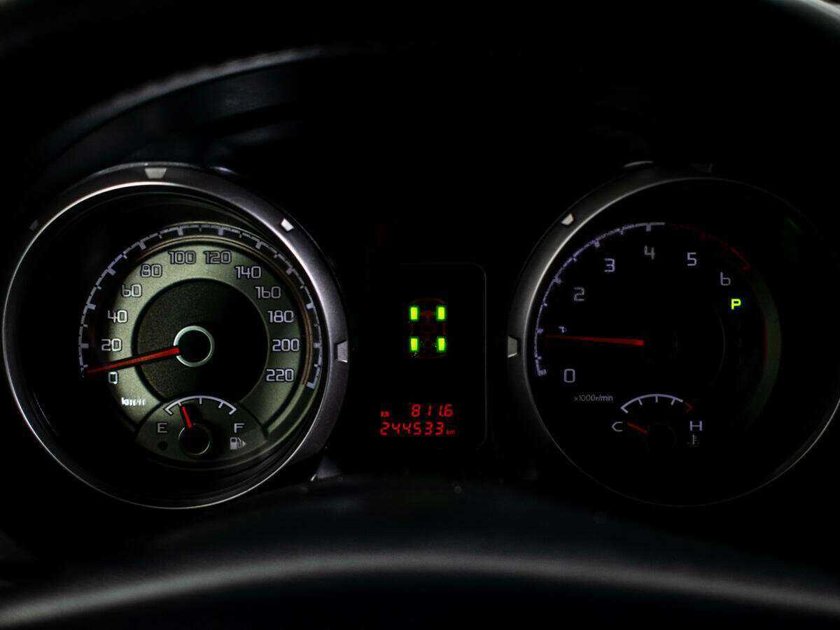 Купить Mitsubishi Pajero, 2015, 244 530 км.. Фото: #8