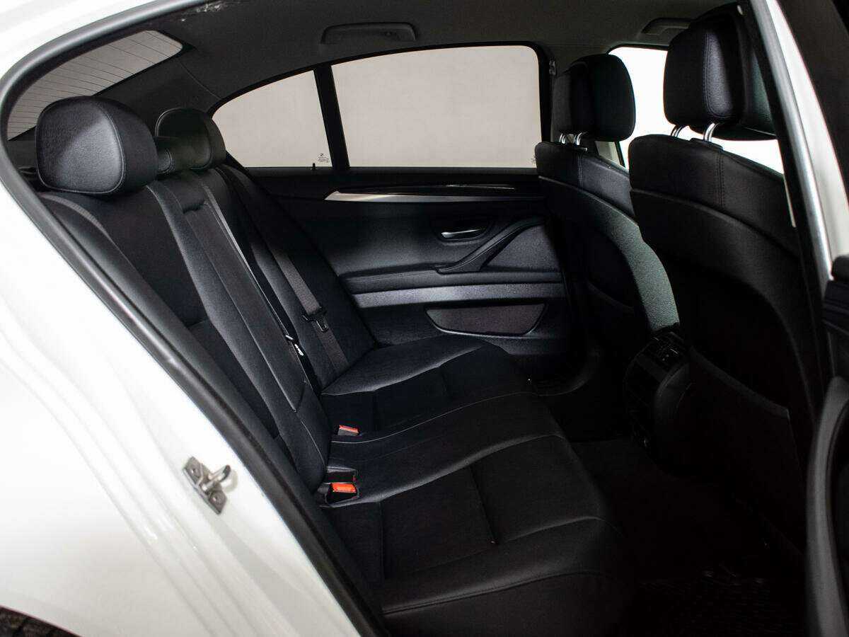 Купить BMW 5 серии, 2012, 130 803 км.. Фото: #9