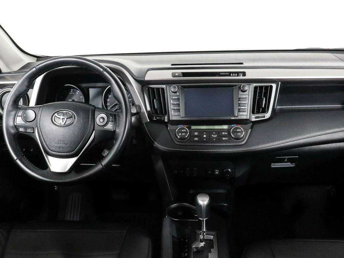 Купить Toyota RAV4, 2016, 98 619 км.. Фото: #9