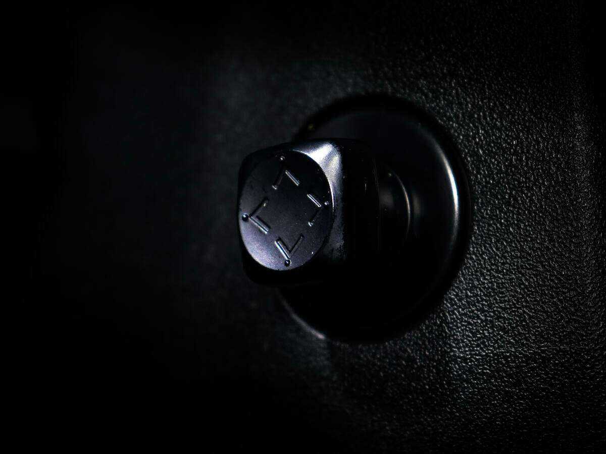 Купить Infiniti Q70, 2014, 115 637 км.. Фото: #14