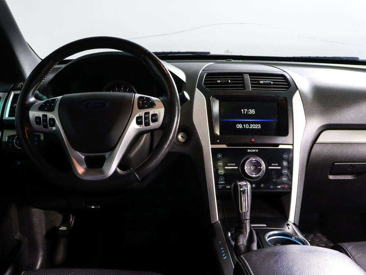 Купить Ford Explorer, 2014, 136 300 км.. Фото: #11