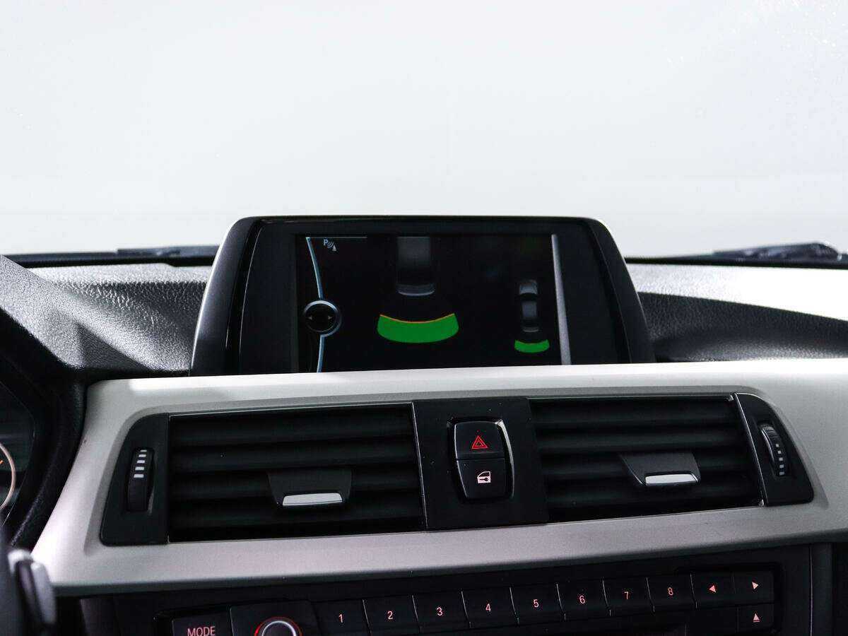 Купить BMW 3 серии, 2013, 102 500 км.. Фото: #11