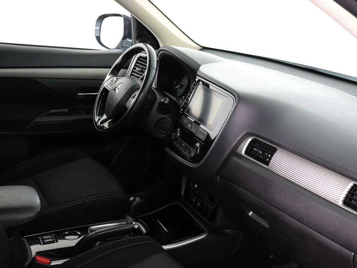 Купить Mitsubishi Outlander, 2018, 38 958 км.. Фото: #6