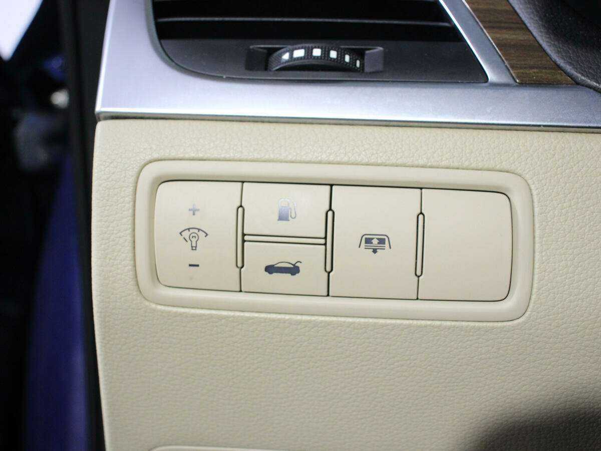 Купить Hyundai Genesis, 2015, 64 400 км.. Фото: #15