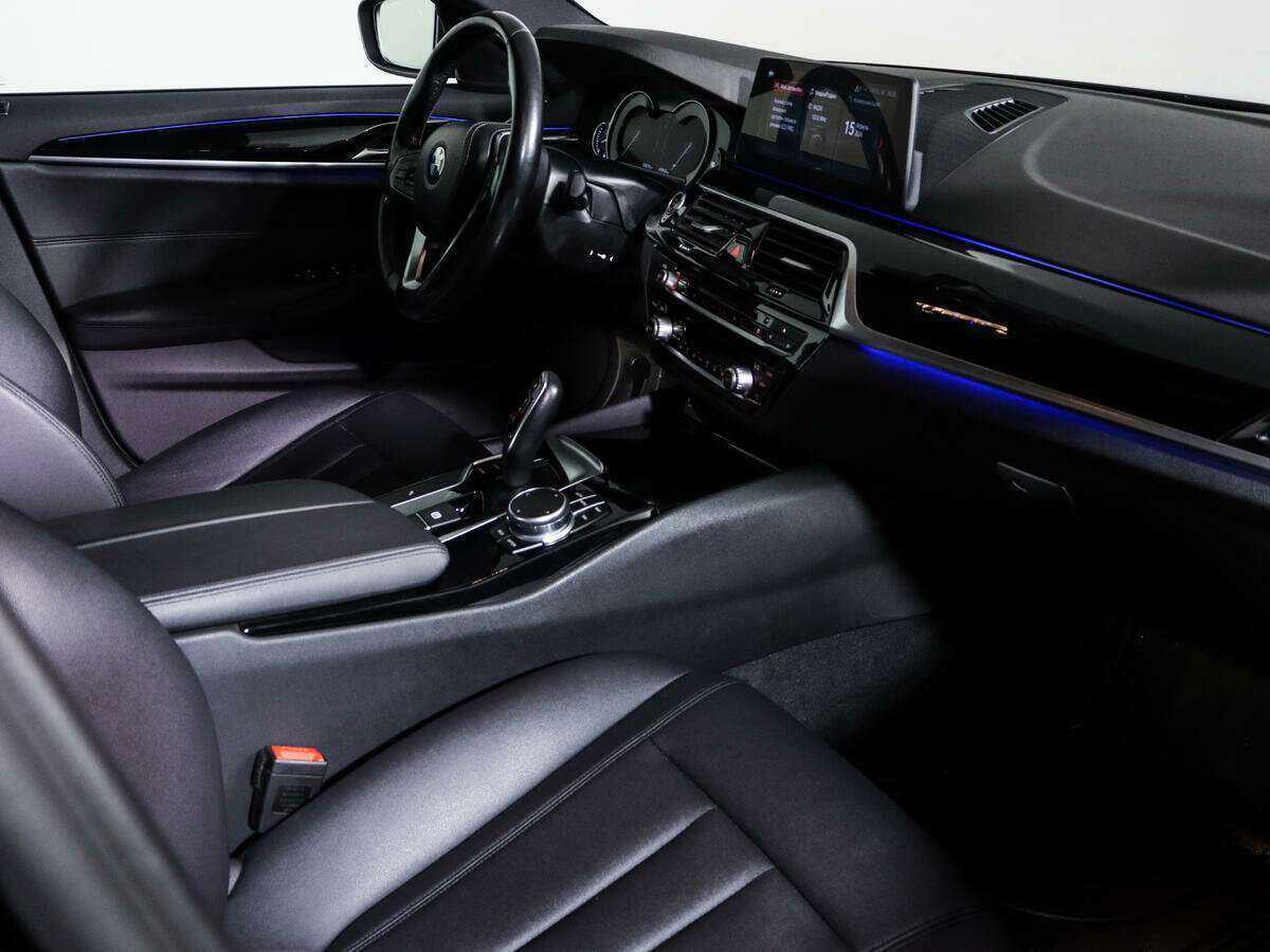 Купить BMW 5 серии, 2017, 103 000 км.. Фото: #8