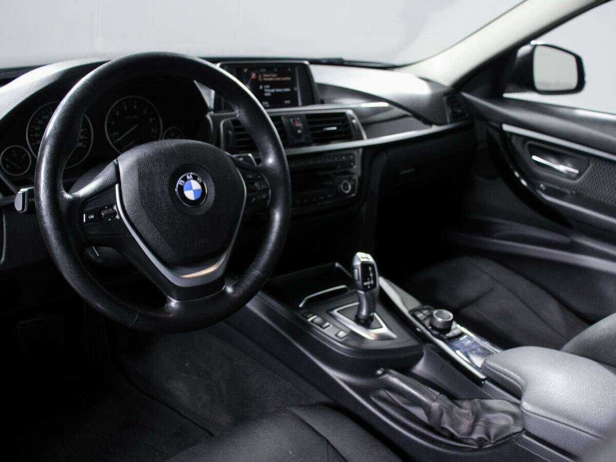 Купить BMW 3 серии, 2017, 83 152 км.. Фото: #12