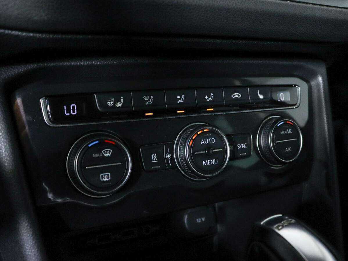 Купить Volkswagen Tiguan, 2018, 118 948 км.. Фото: #18