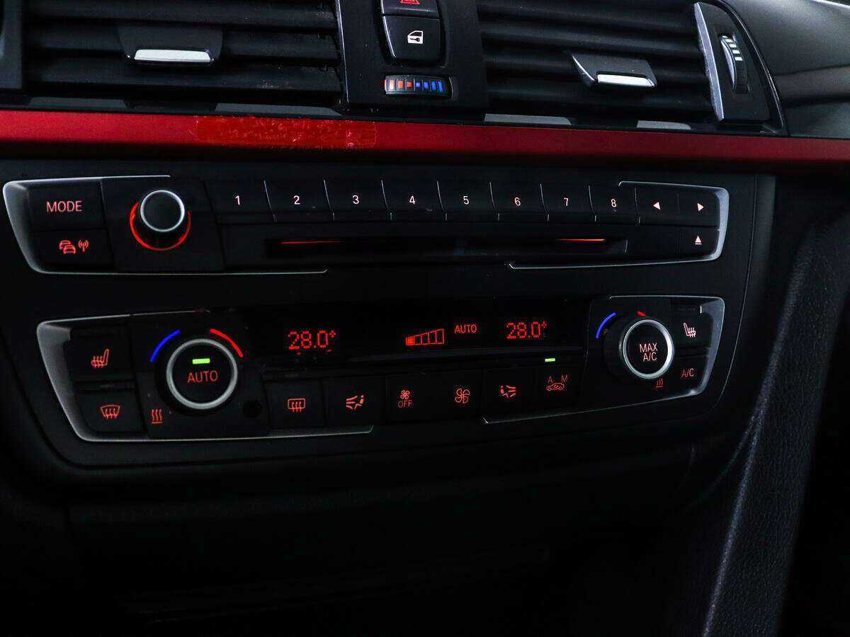 Купить BMW 3 серии, 2014, 161 093 км.. Фото: #18