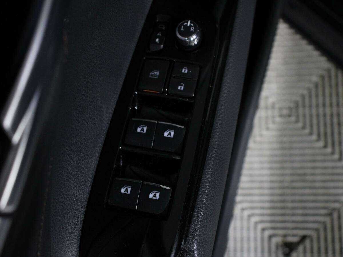 Купить Toyota Camry, 2018, 105 000 км.. Фото: #12