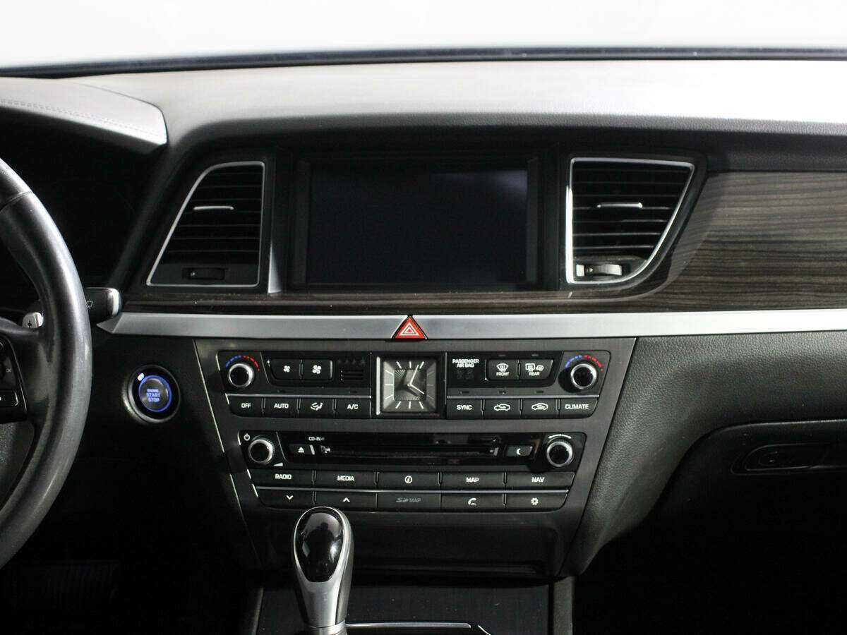 Купить Hyundai Genesis, 2014, 129 500 км.. Фото: #10