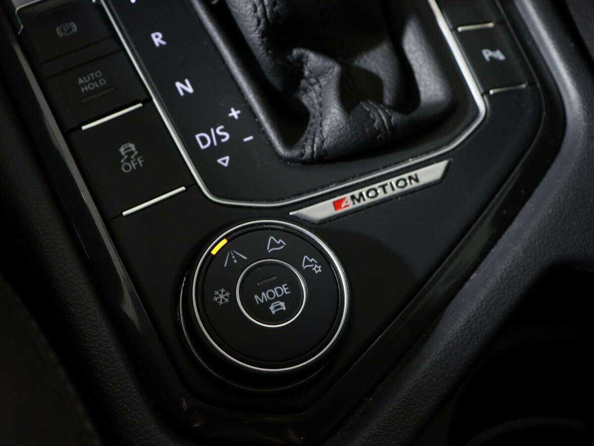 Купить Volkswagen Tiguan, 2017, 109 318 км.. Фото: #13